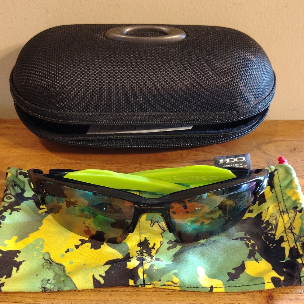 Oakley Flak 2.0 XL Sunglasses